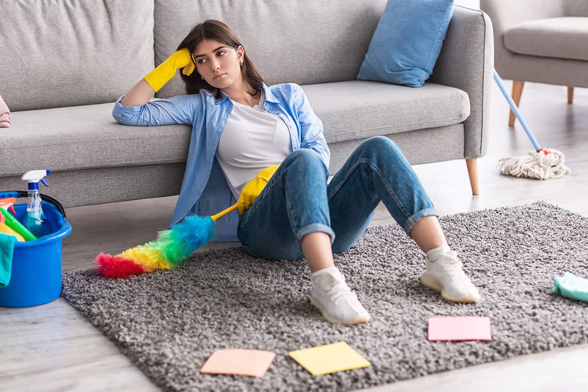 How to Get Nail Varnish Out of Carpet?